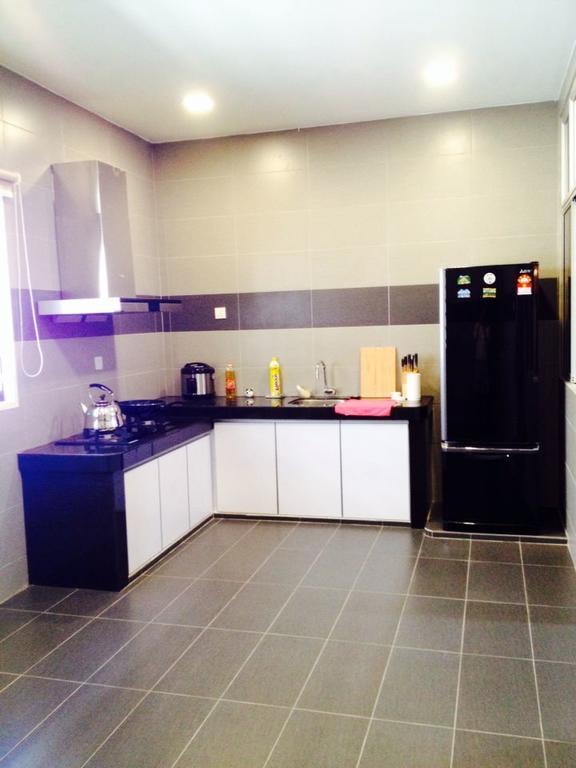 Leong Homestay Куантан Экстерьер фото